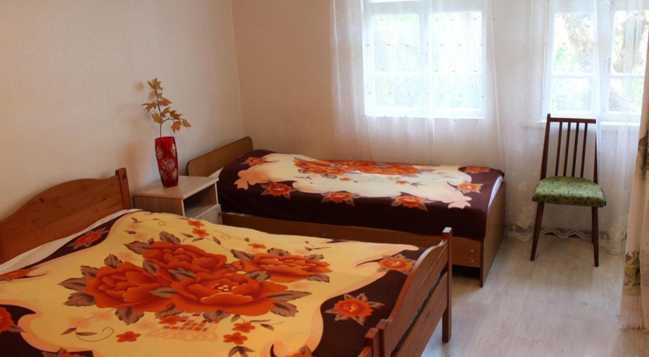 Hotel Tsikhierva Gagra Exterior foto